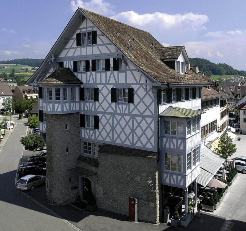 Hotel Restaurant Zum Goldenen Kopf Bulach Exterior photo