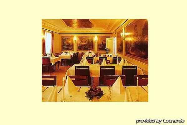 Hotel Restaurant Zum Goldenen Kopf Bulach Restaurant photo